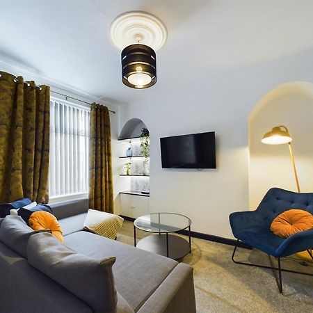 Charming Apartments - Cosy Retreat - Short Drive To City Centre - Free Parking リヴァプール エクステリア 写真