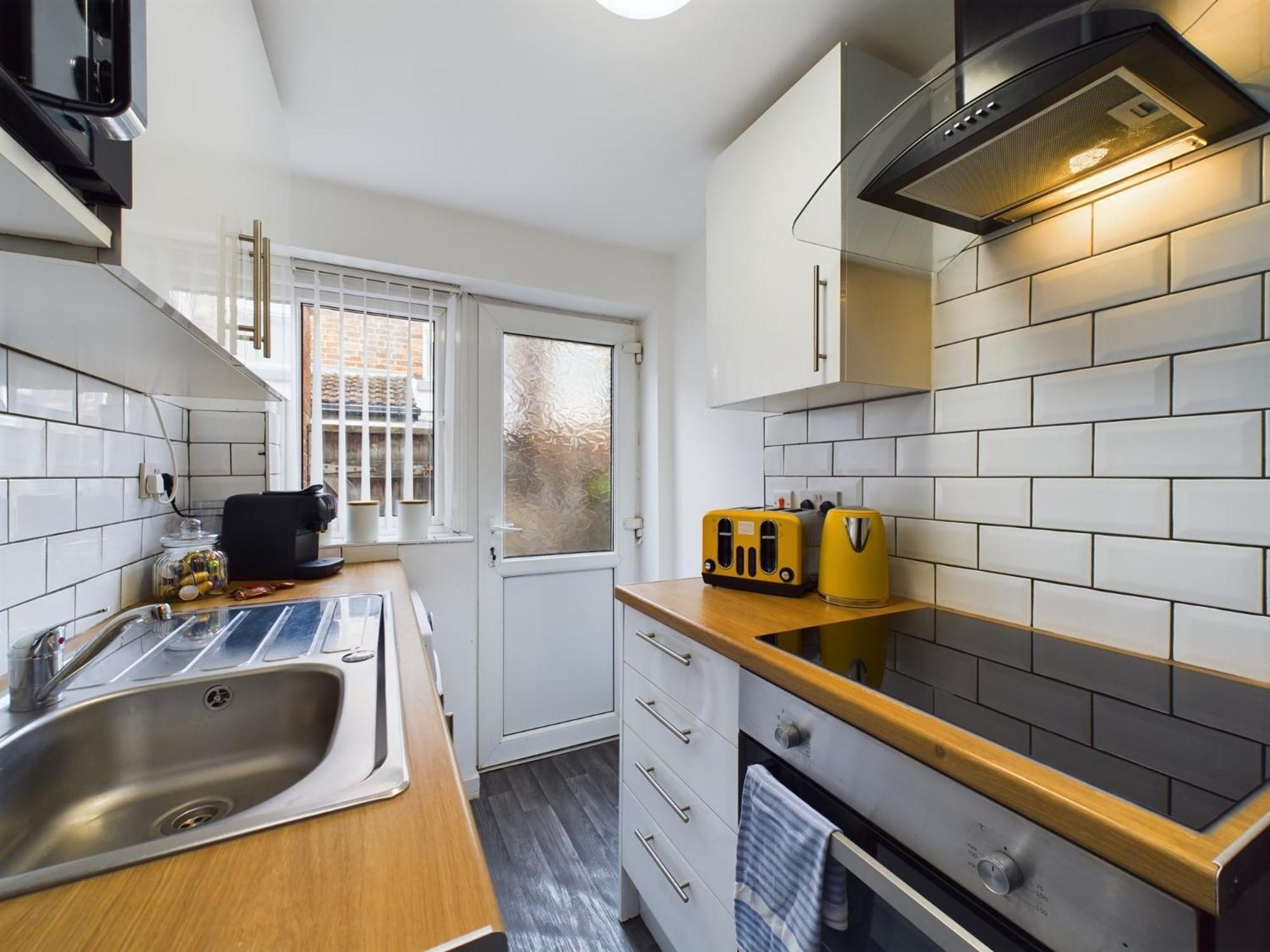 Charming Apartments - Cosy Retreat - Short Drive To City Centre - Free Parking リヴァプール エクステリア 写真